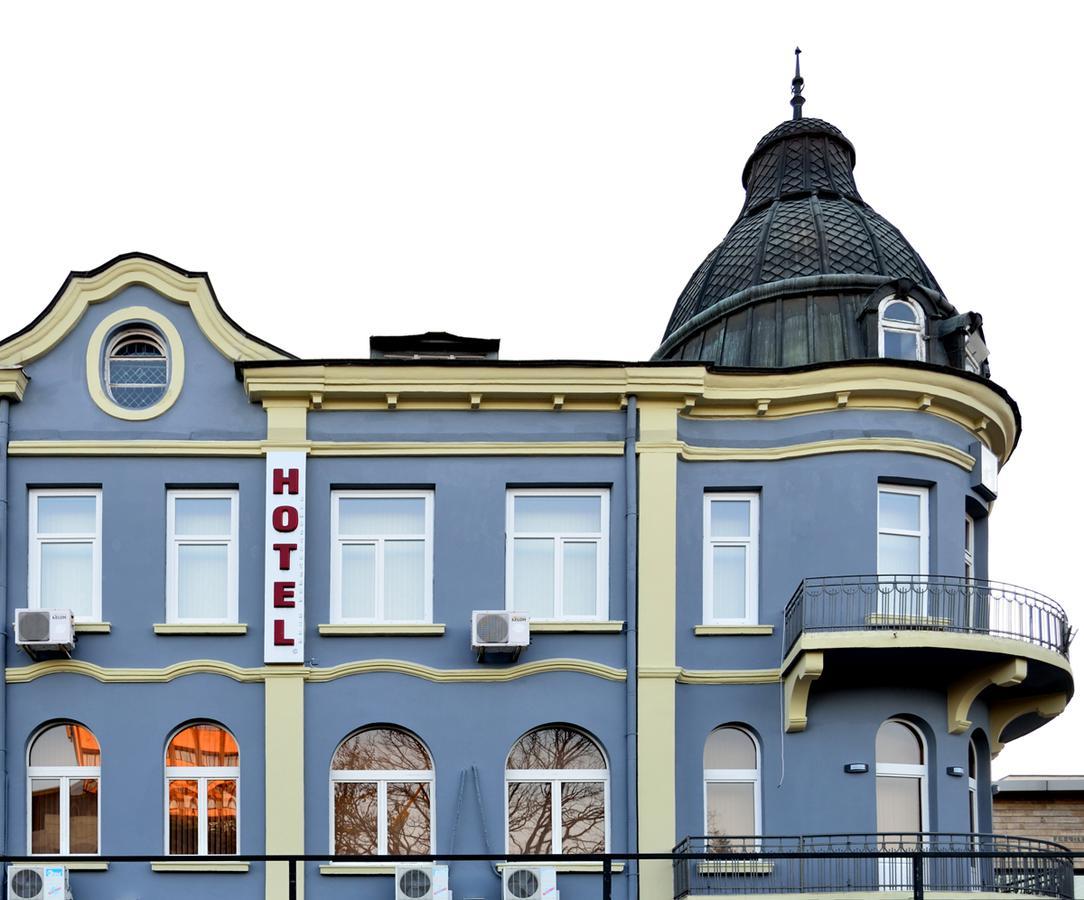Hotel Cascade Pleven Buitenkant foto